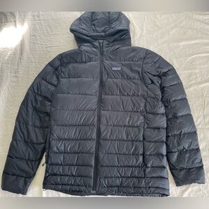 Patagonia Men’s Black Quilted Hooded Puffer Jacket